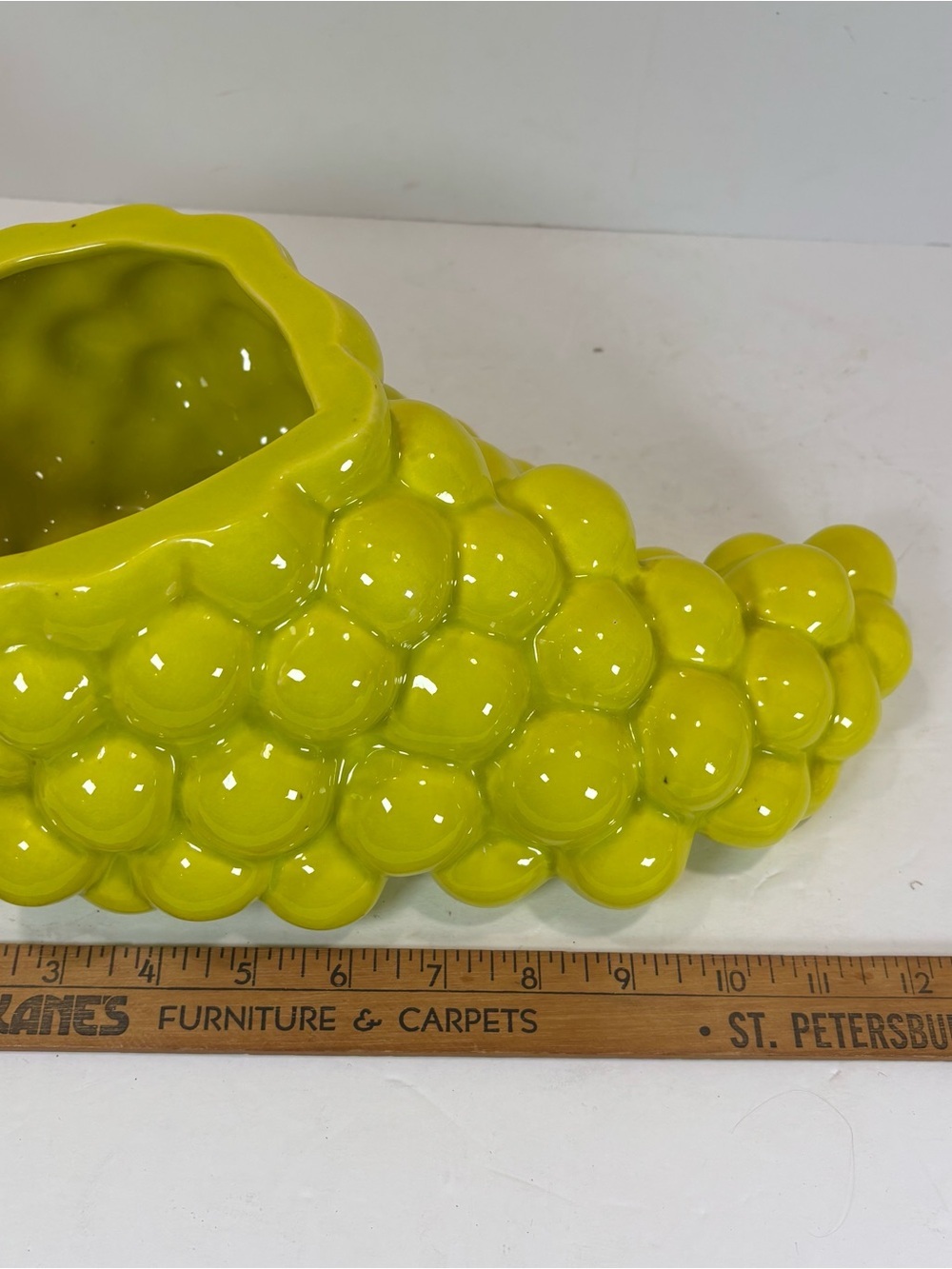 Vintage Ceramic Cluster Of Green Grapes Planter Centerpiece MCM 1970’s Cottage - Picture 7 of 9